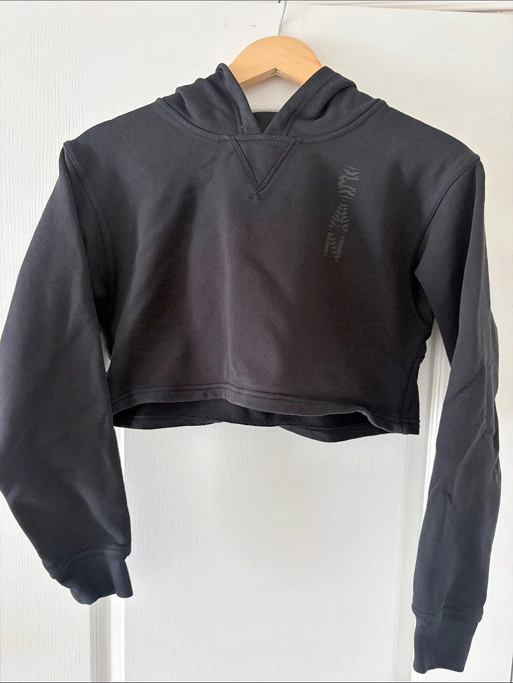 lululemon Team Canada All Yours Cropped Hoodie Black Size 4